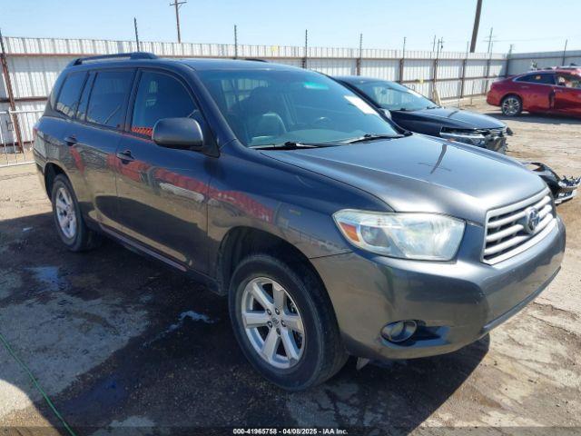  Salvage Toyota Highlander