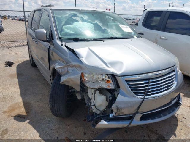  Salvage Chrysler Town & Country