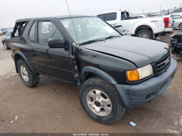  Salvage Isuzu Amigo