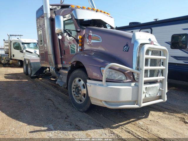  Salvage Kenworth T660