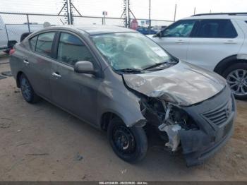  Salvage Nissan Versa