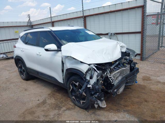  Salvage Kia Seltos