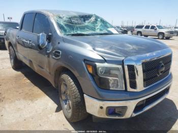  Salvage Nissan Titan