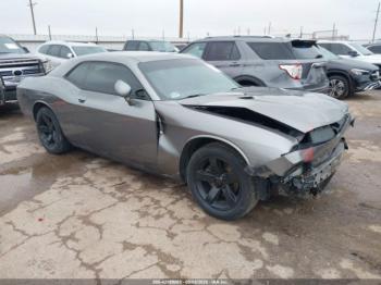  Salvage Dodge Challenger