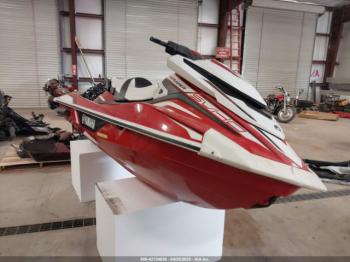  Salvage Yamaha Gp1800