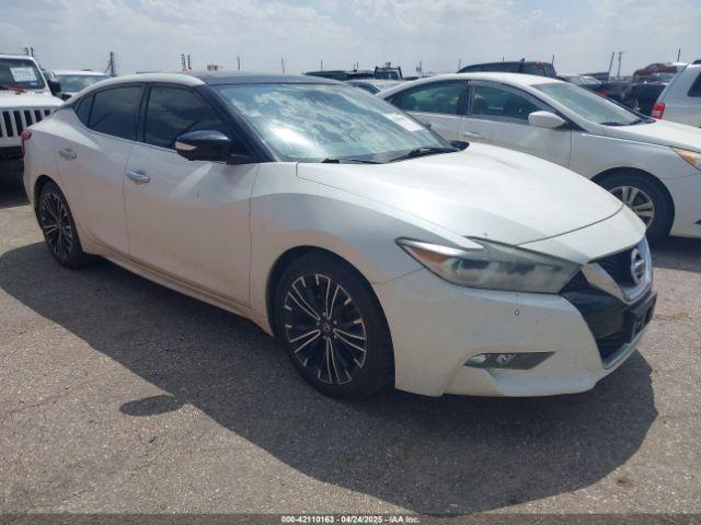  Salvage Nissan Maxima