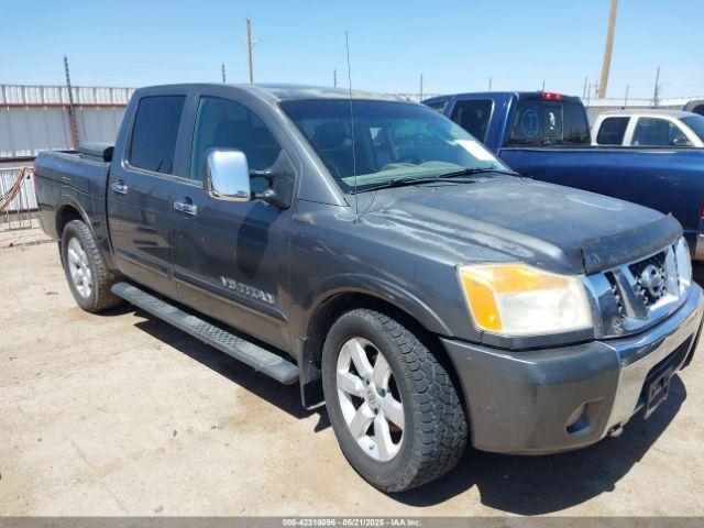  Salvage Nissan Titan