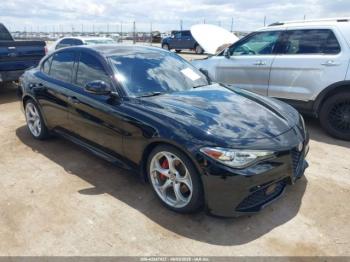  Salvage Alfa Romeo Giulia