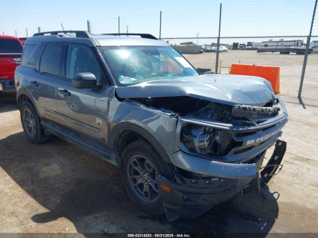  Salvage Ford Bronco