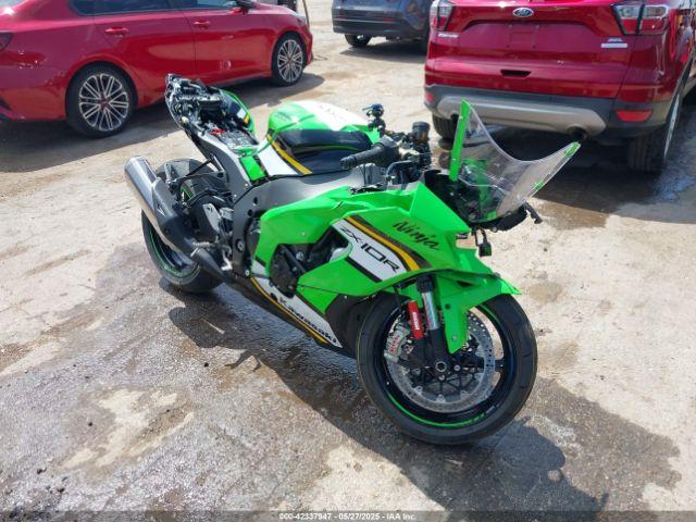  Salvage Kawasaki Zx1002
