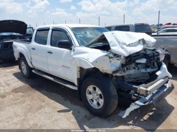  Salvage Toyota Tacoma