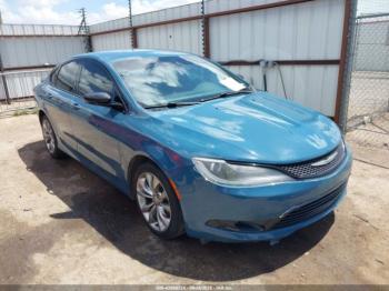  Salvage Chrysler 200