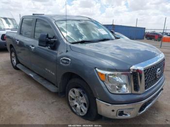  Salvage Nissan Titan