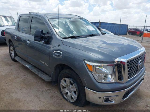  Salvage Nissan Titan