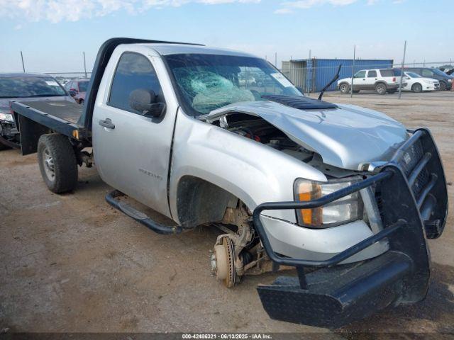  Salvage GMC Sierra 2500