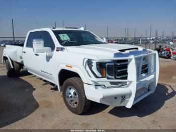  Salvage General Motors Sierra 3500HD