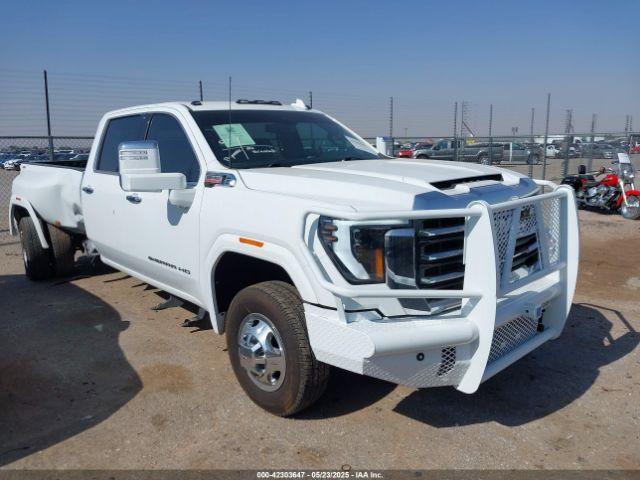  Salvage General Motors Sierra 3500HD