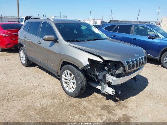  Salvage Jeep Cherokee