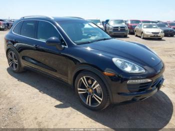  Salvage Porsche Cayenne