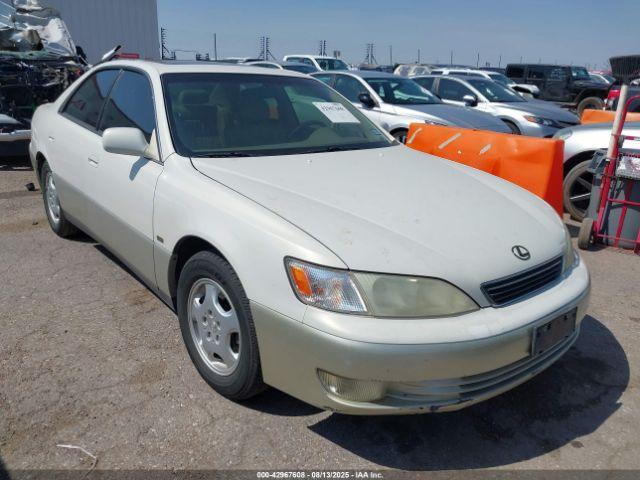  Salvage Lexus Es