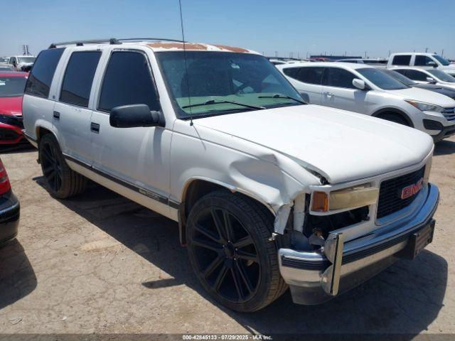  Salvage GMC Yukon