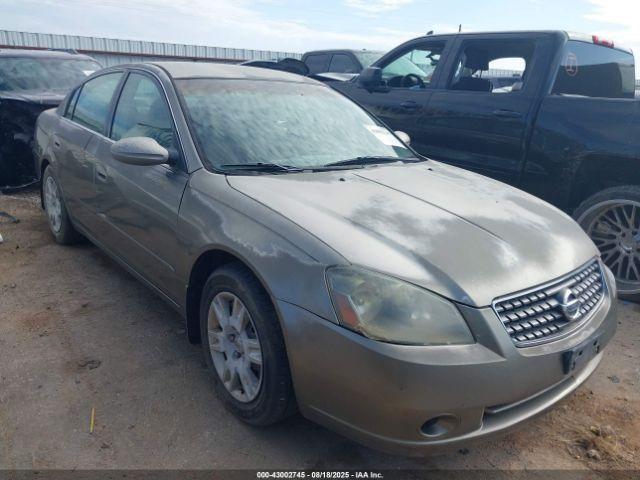  Salvage Nissan Altima