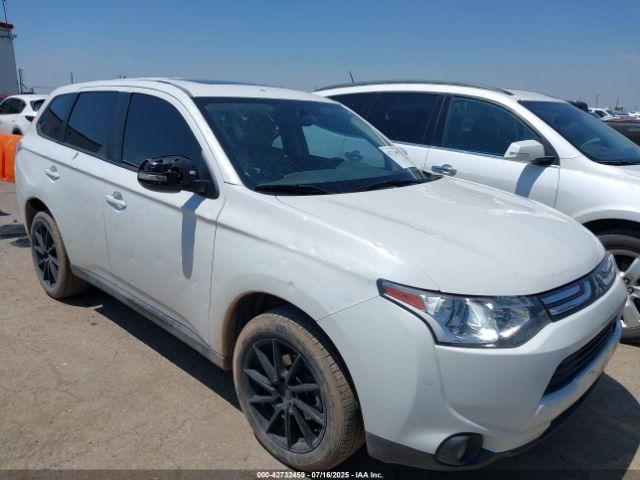  Salvage Mitsubishi Outlander