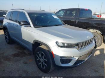  Salvage Jeep Grand Cherokee
