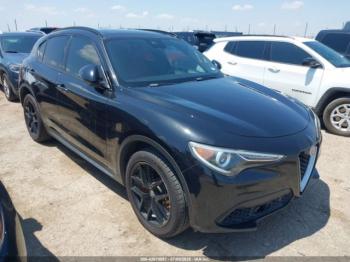  Salvage Alfa Romeo Stelvio