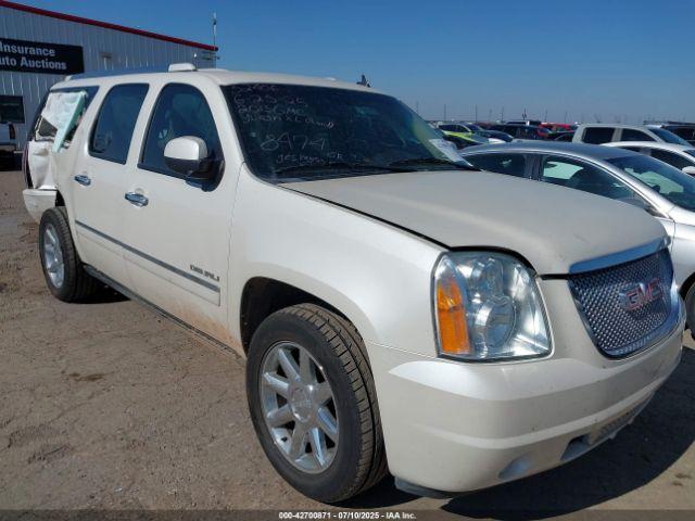  Salvage GMC Yukon
