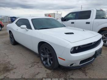 Salvage Dodge Challenger