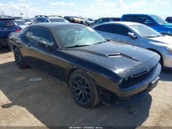  Salvage Dodge Challenger