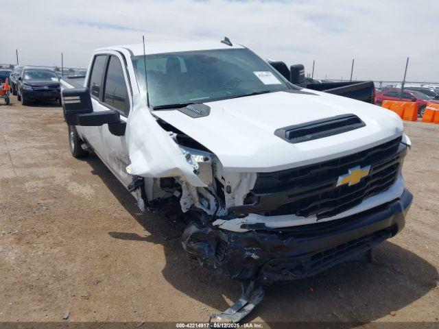  Salvage Chevrolet Silverado 2500