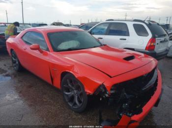  Salvage Dodge Challenger