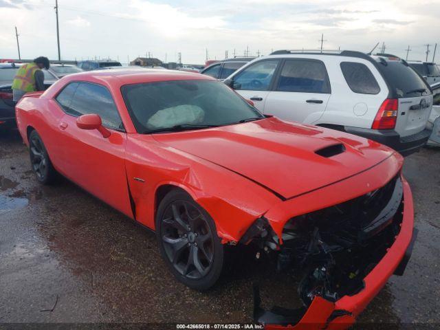  Salvage Dodge Challenger