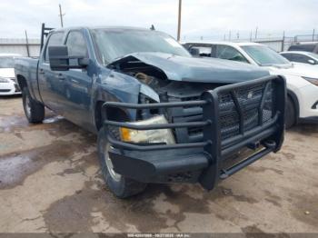  Salvage Chevrolet Silverado 2500