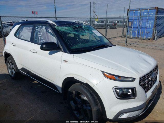  Salvage Hyundai VENUE
