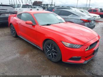  Salvage Ford Mustang