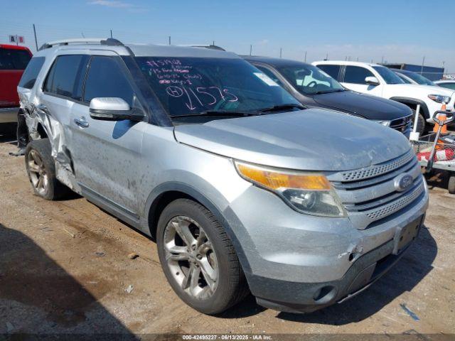  Salvage Ford Explorer