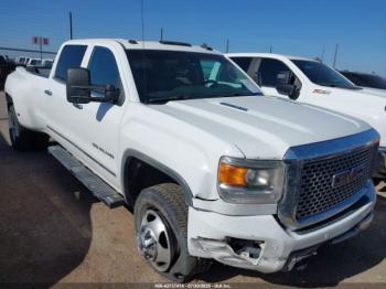  Salvage General Motors Sierra 3500HD