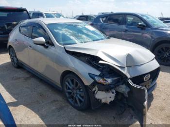 Salvage Mazda Mazda3
