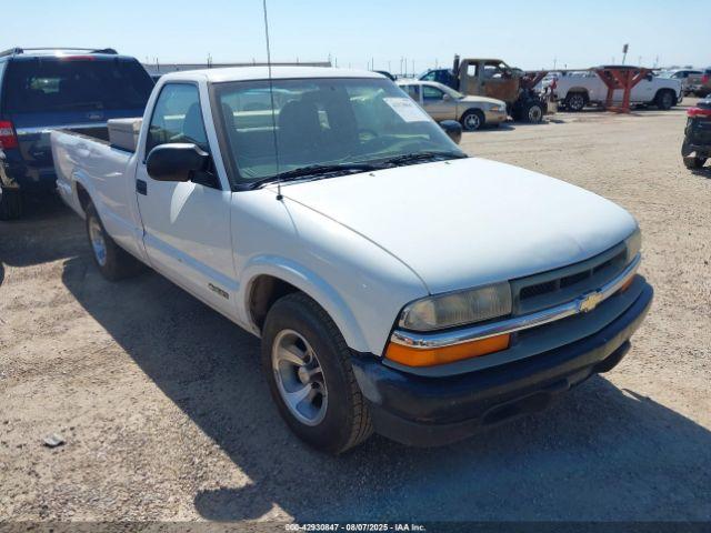  Salvage Chevrolet S-10