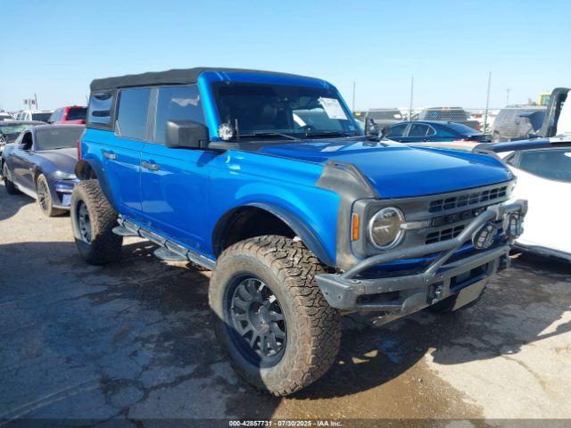  Salvage Ford Bronco
