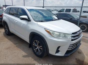  Salvage Toyota Highlander