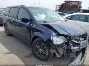  Salvage Dodge Grand Caravan