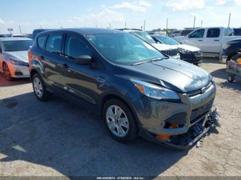  Salvage Ford Escape