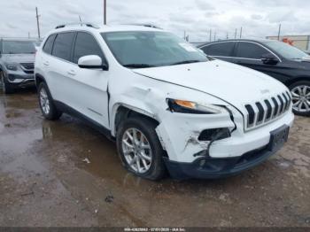  Salvage Jeep Cherokee
