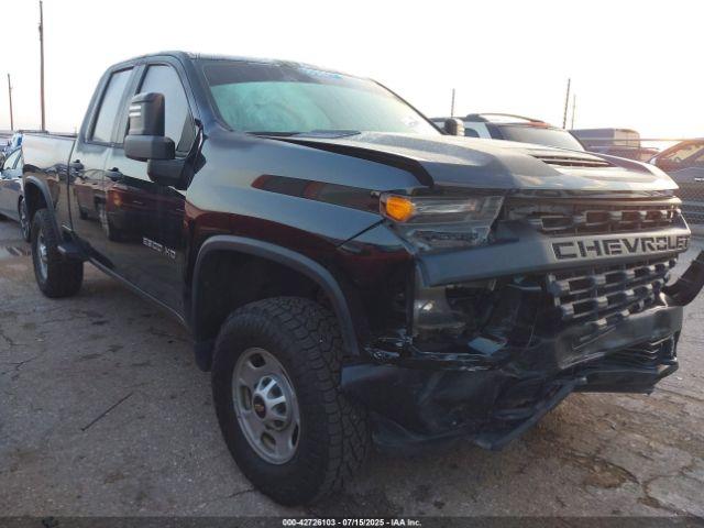 Salvage Chevrolet Silverado 2500