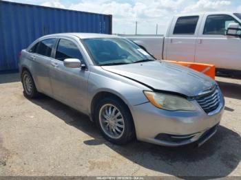  Salvage Chrysler 200