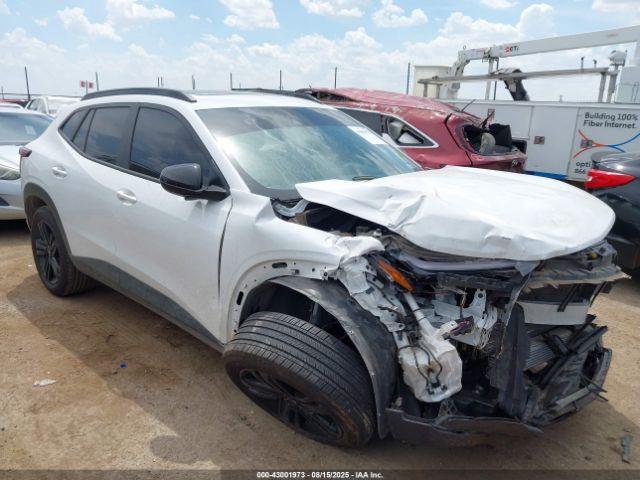  Salvage Chevrolet Trax